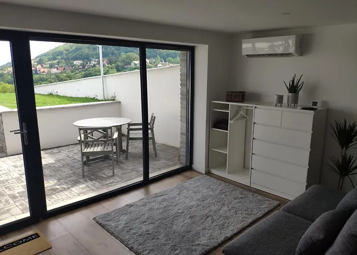 Panorama & Vino Apartment